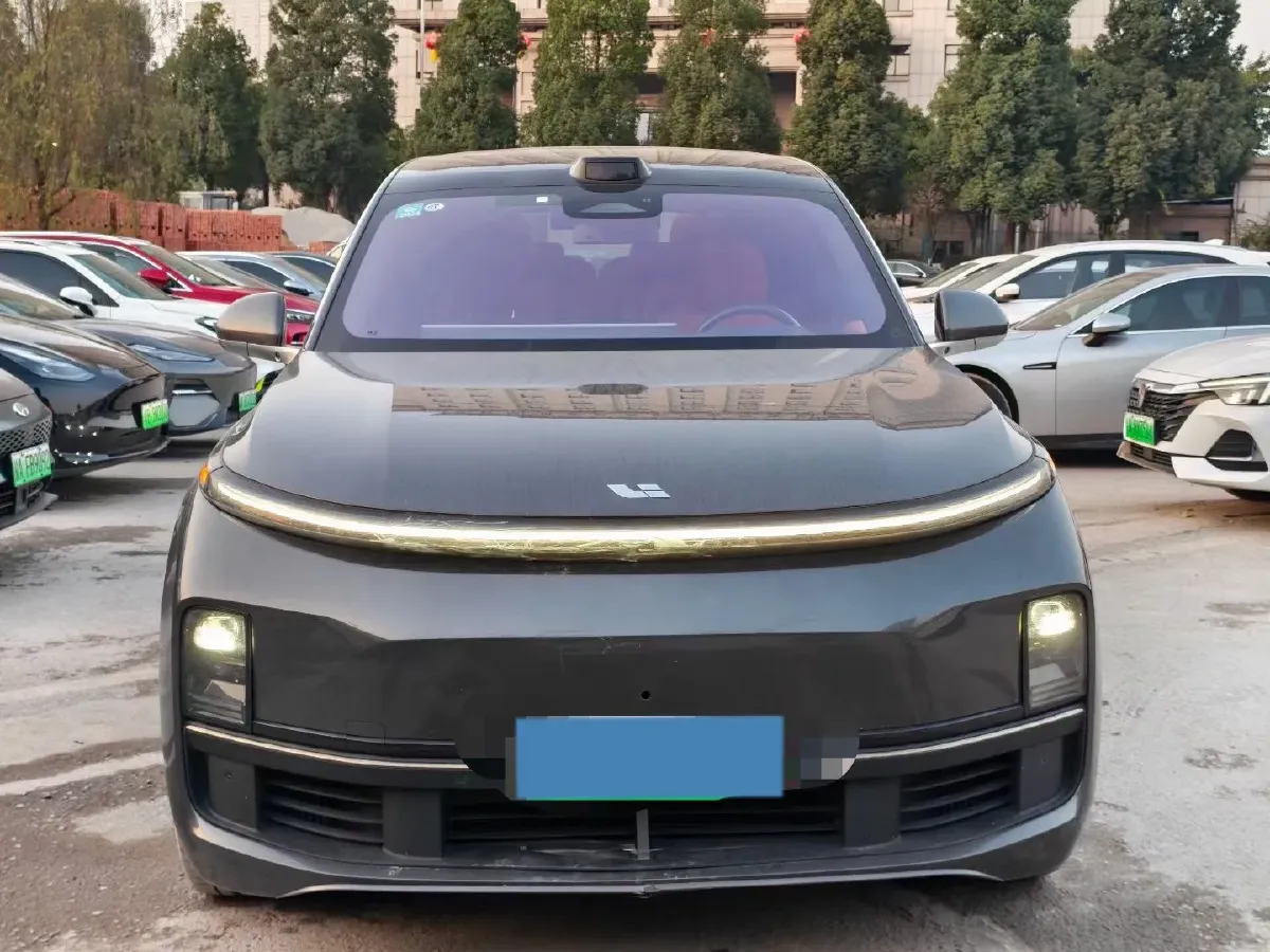 2022 Li L9 Range Extended 154HP REEV 42.6KWH,autocango,china used car exporter,china ev exporter,chinese used car exporter,chinese used ev exporter