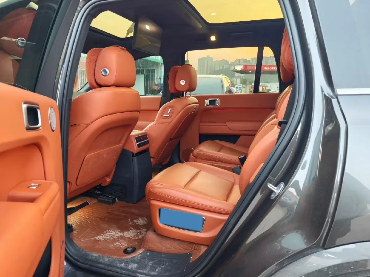 2022 Li L9 Range Extended 154HP REEV 42.6KWH,autocango,china used car exporter,china ev exporter,chinese used car exporter,chinese used ev exporter