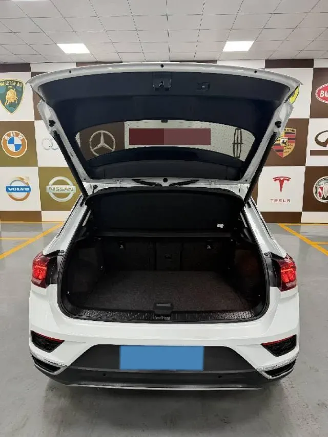 2021 Volkswagen T-Roc 1.4T 150HP L4 7DCT,autocango,china used car exporter,china ev exporter,chinese used car exporter,chinese used ev exporter