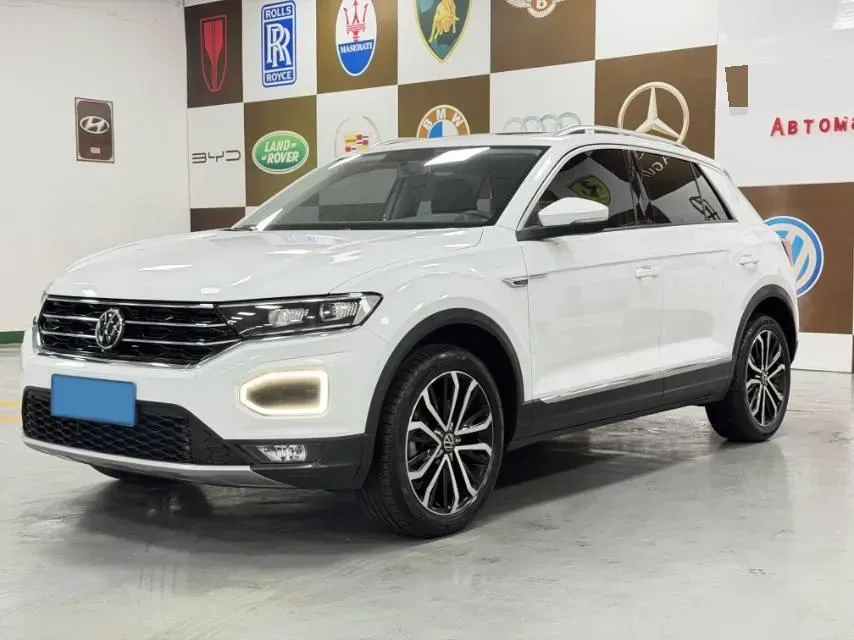 2021 Volkswagen T-Roc 1.4T 150HP L4 7DCT,autocango,china used car exporter,china ev exporter,chinese used car exporter,chinese used ev exporter