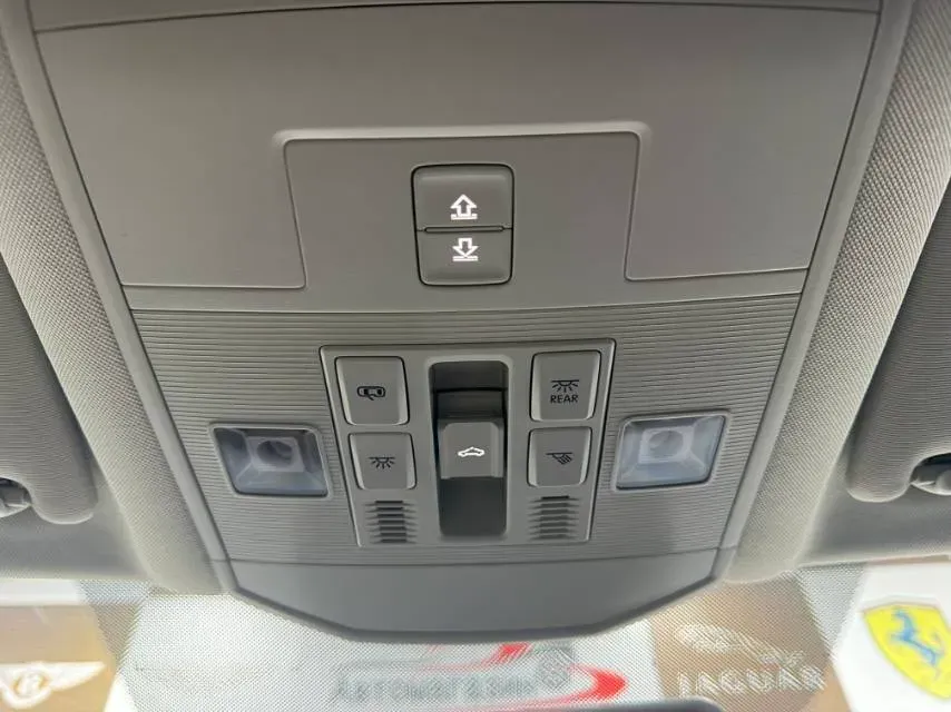 2021 Volkswagen T-Roc 1.4T 150HP L4 7DCT,autocango,china used car exporter,china ev exporter,chinese used car exporter,chinese used ev exporter