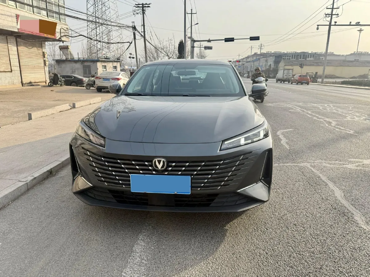 2024 ChangAn Eado 1.5T 170HP L4 7DCT,autocango,china used car exporter,china ev exporter,chinese used car exporter,chinese used ev exporter