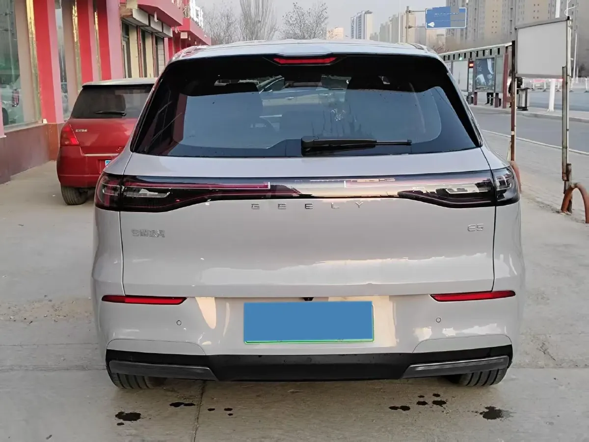 2024 LanDian E5 1.5L 110HP L4 E-CVT PHEV 17.52KWH,autocango,china used car exporter,china ev exporter,chinese used car exporter,chinese used ev exporter