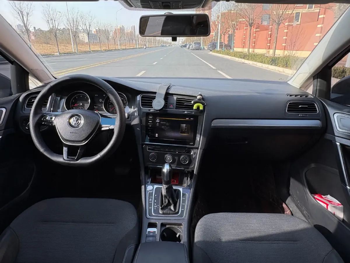 2018 Volkswagen Golf 1.4T 131HP L4 7DCT,autocango,china used car exporter,china ev exporter,chinese used car exporter,chinese used ev exporter