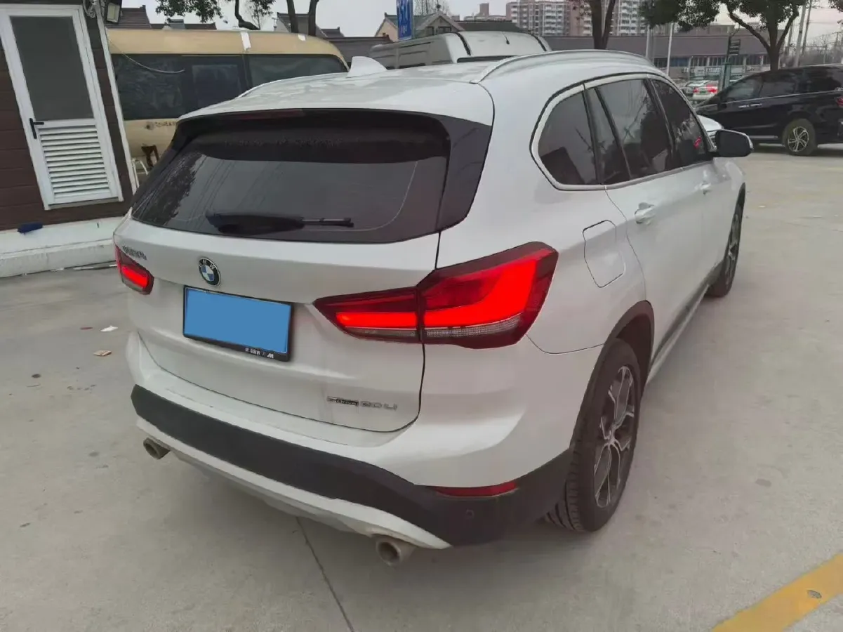 2020 BMW X1 1.5T 140HP L3 7DCT,autocango,china used car exporter,china ev exporter,chinese used car exporter,chinese used ev exporter