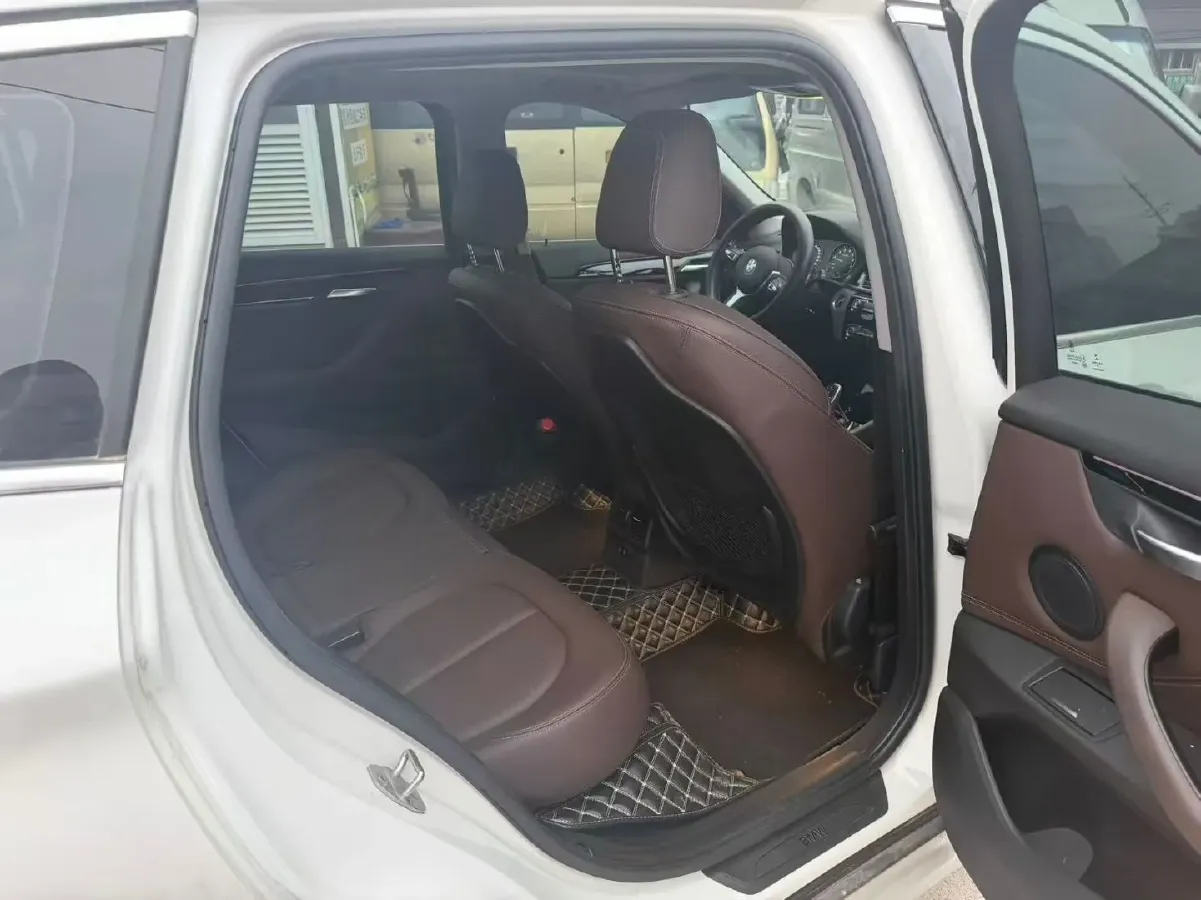 2020 BMW X1 1.5T 140HP L3 7DCT,autocango,china used car exporter,china ev exporter,chinese used car exporter,chinese used ev exporter