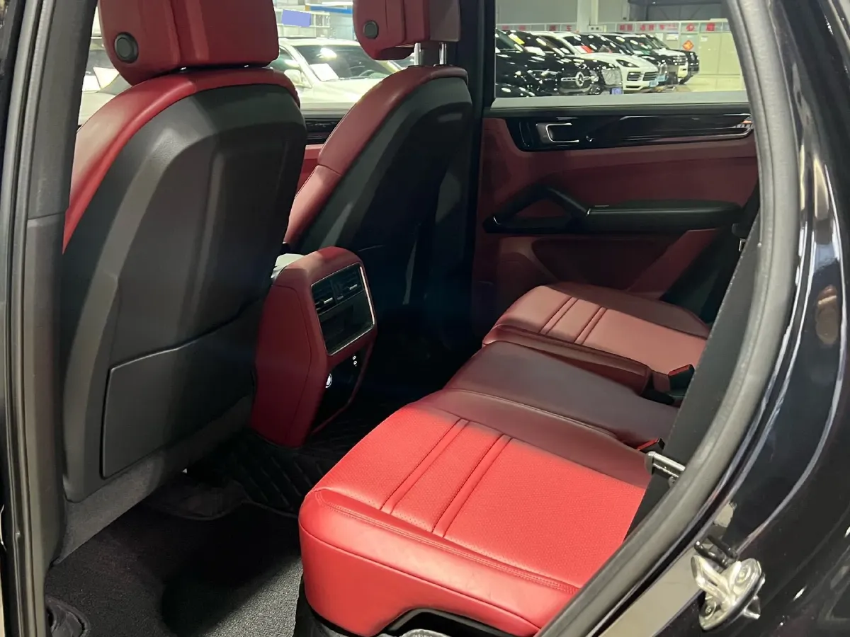 2019 Porsche Cayenne 3.0T 340HP V6 8AT,autocango,china used car exporter,china ev exporter,chinese used car exporter,chinese used ev exporter