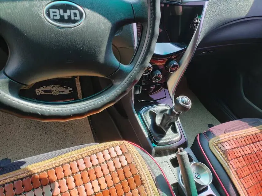 2018 BYD F3 1.5L 109HP L4 5MT,autocango,china used car exporter,china ev exporter,chinese used car exporter,chinese used ev exporter