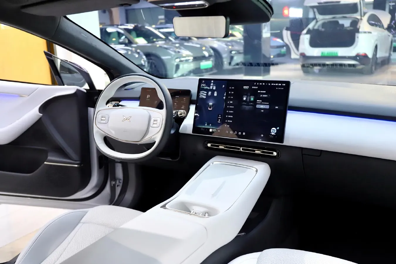 2024 Xpeng P7+ BEV 60.7KWH,autocango,china used car exporter,china ev exporter,chinese used car exporter,chinese used ev exporter