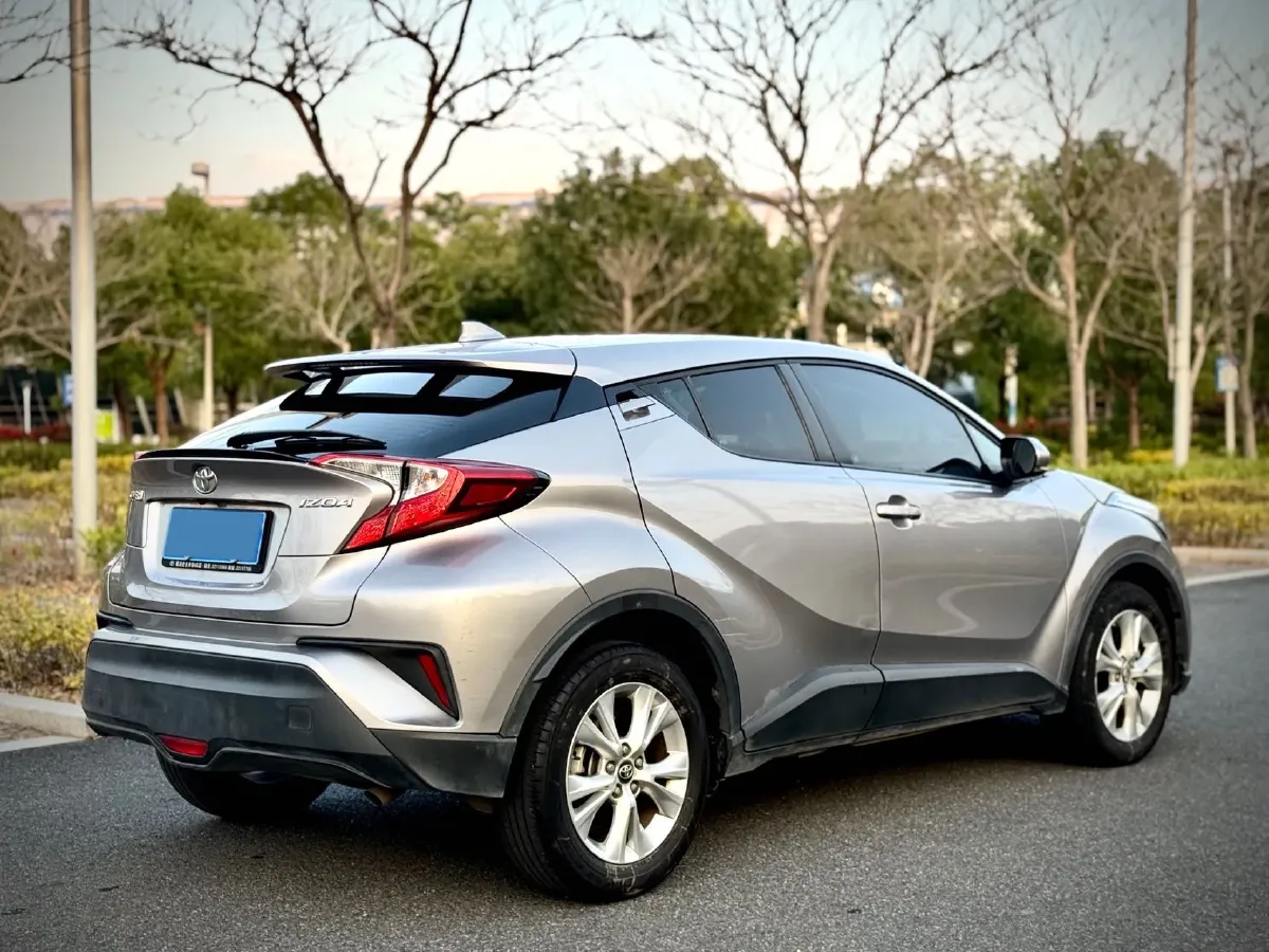 2022 Toyota Izoa 2.0L 171HP L4 CVT,autocango,china used car exporter,china ev exporter,chinese used car exporter,chinese used ev exporter