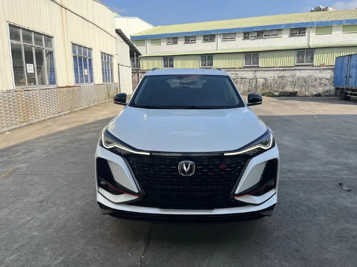 2021 ChangAn CS75 Plus 1.5T 178HP L4 6AT,autocango,china used car exporter,china ev exporter,chinese used car exporter,chinese used ev exporter