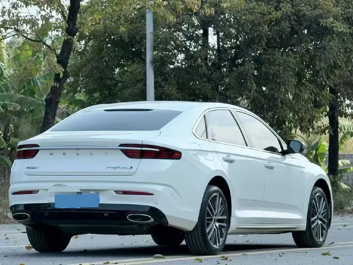 2023 Geely Preface 2.0T 190HP L4 7DCT,autocango,china used car exporter,china ev exporter,chinese used car exporter,chinese used ev exporter