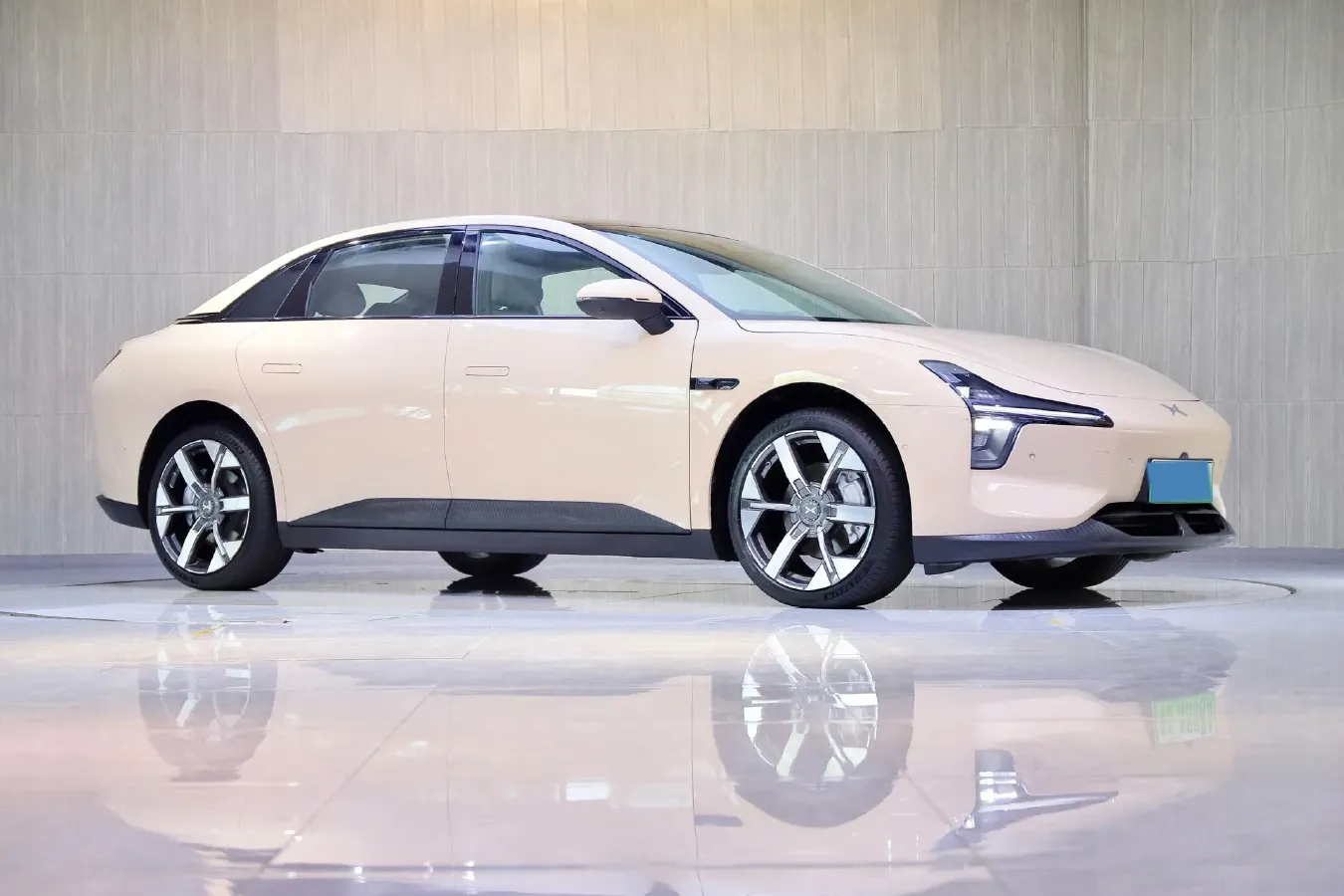 2024 Xpeng MONA M03 BEV 62.2KWH,autocango,china used car exporter,china ev exporter,chinese used car exporter,chinese used ev exporter