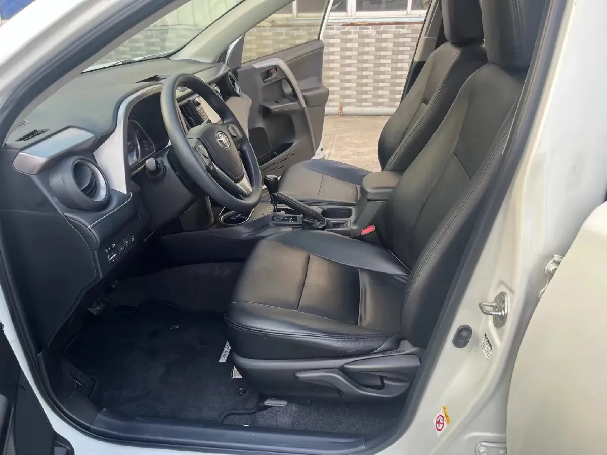 2019 Toyota Camry 2.0L 178HP L4 CVT,autocango,china used car exporter,china ev exporter,chinese used car exporter,chinese used ev exporter