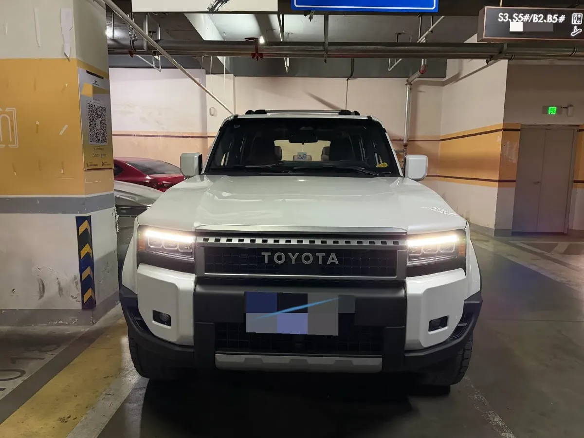 2025 Toyota Land Cruiser Prado 2.4T 282HP L4 8AT Hybrid 5.1KWH,autocango,china used car exporter,china ev exporter,chinese used car exporter,chinese used ev exporter