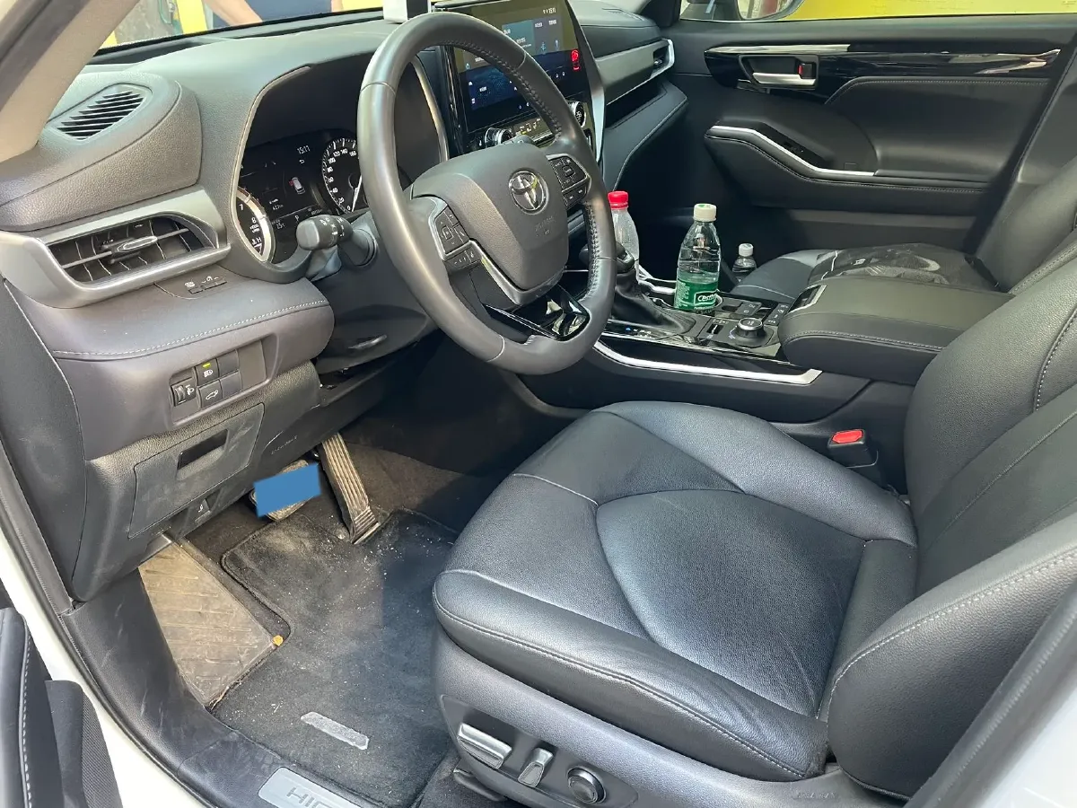 2022 Toyota Highlander 2.0T 248HP L4 8AT,autocango,china used car exporter,china ev exporter,chinese used car exporter,chinese used ev exporter