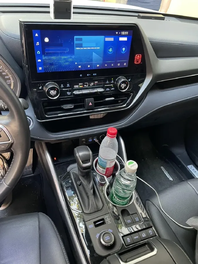 2022 Toyota Highlander 2.0T 248HP L4 8AT,autocango,china used car exporter,china ev exporter,chinese used car exporter,chinese used ev exporter