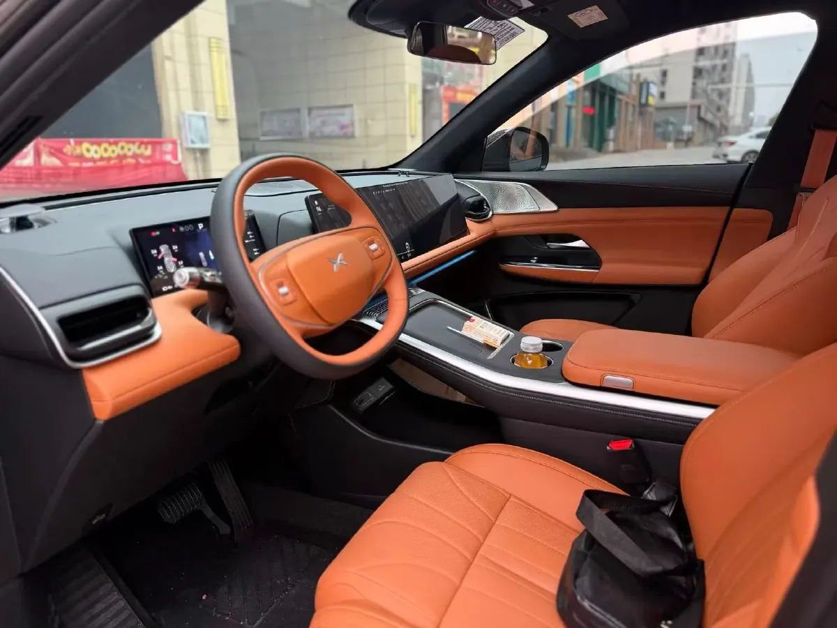 2025 Xpeng G9 BEV 93.1KWH,autocango,china used car exporter,china ev exporter,chinese used car exporter,chinese used ev exporter