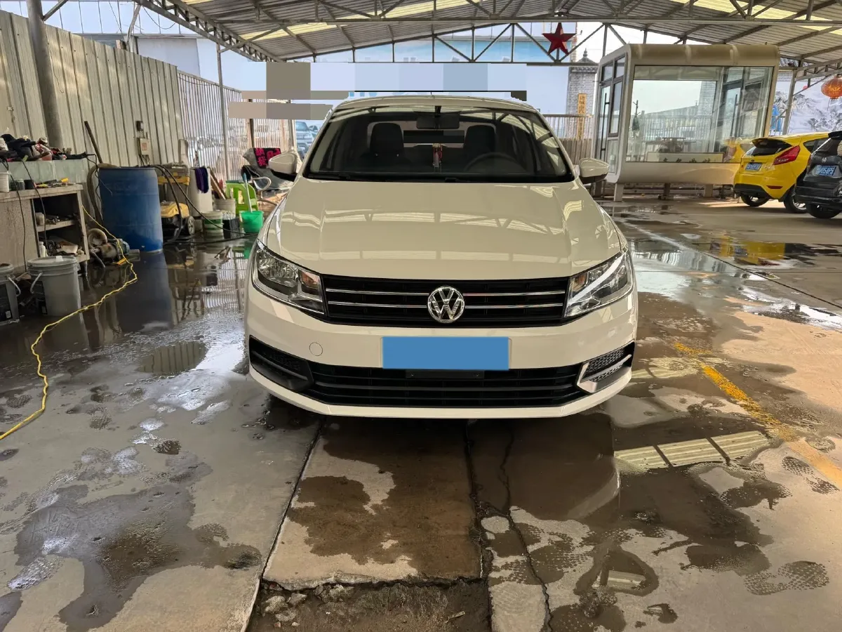 2016 Volkswagen Santana 1.4L 90HP L4 5MT,autocango,china used car exporter,china ev exporter,chinese used car exporter,chinese used ev exporter