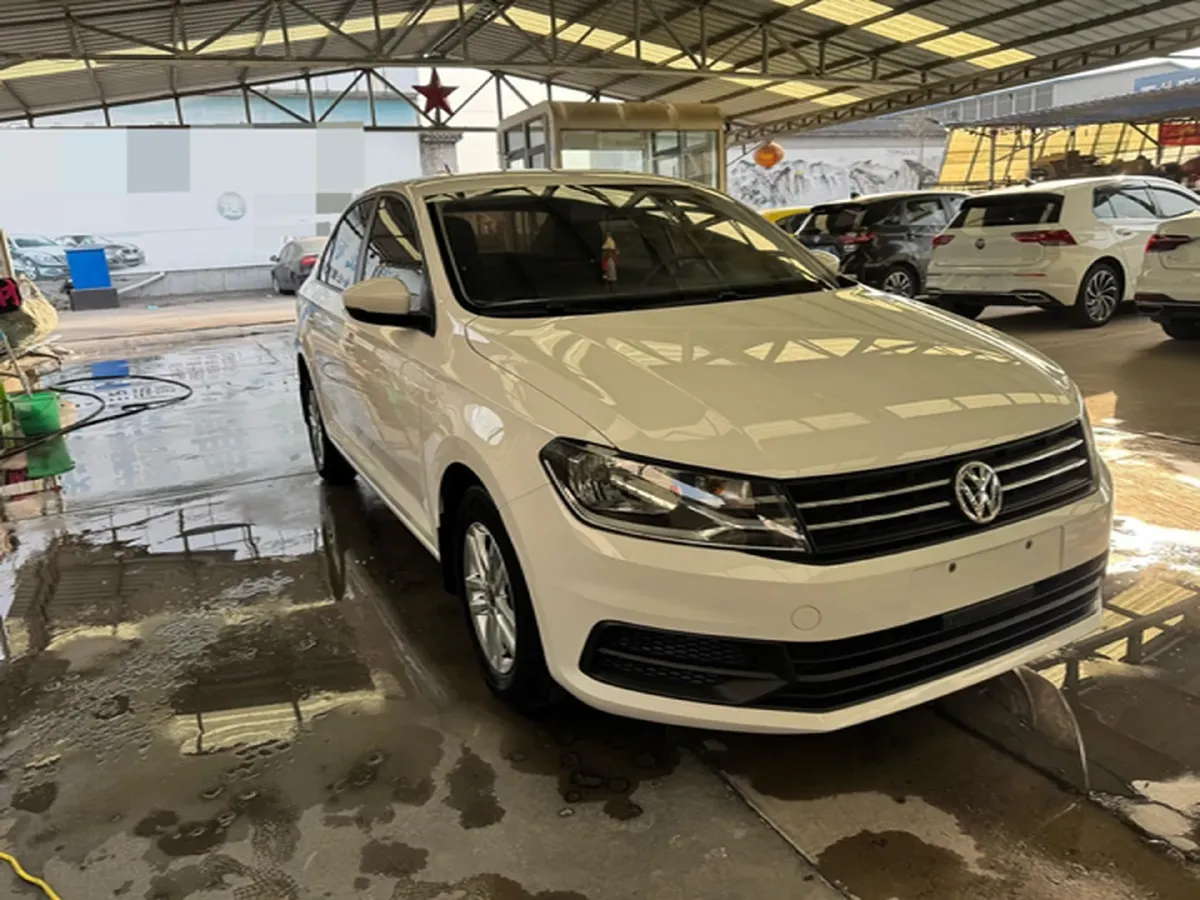 2016 Volkswagen Santana 1.4L 90HP L4 5MT,autocango,china used car exporter,china ev exporter,chinese used car exporter,chinese used ev exporter