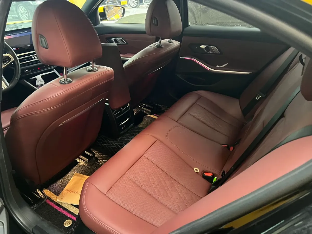 2023 BMW 3 Series 2.0T 184HP L4 8AT,autocango,china used car exporter,china ev exporter,chinese used car exporter,chinese used ev exporter