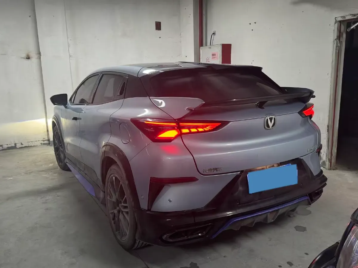 2023 ChangAn UNI-T 1.5T 188HP L4 7DCT,autocango,china used car exporter,china ev exporter,chinese used car exporter,chinese used ev exporter