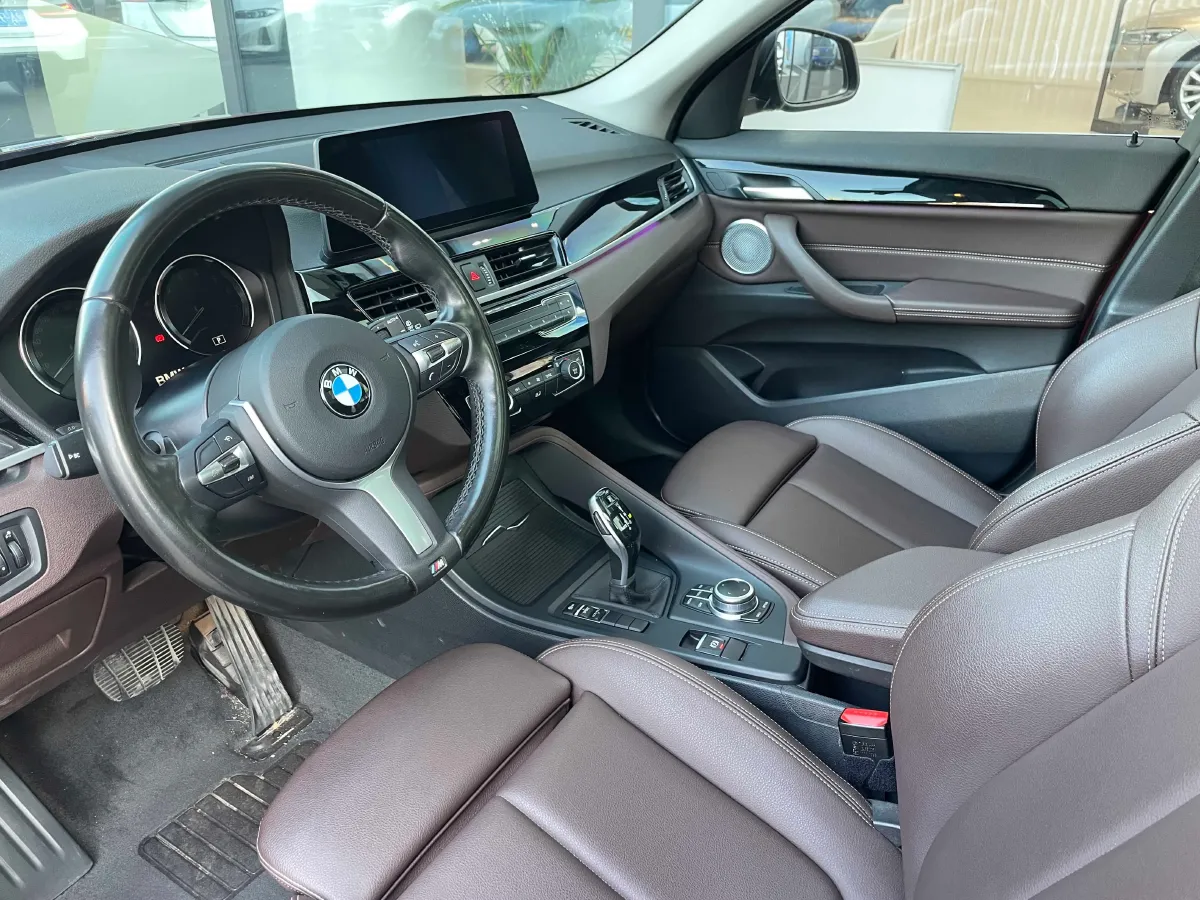 2021 BMW X1 2.0T 192HP L4 7DCT,autocango,china used car exporter,china ev exporter,chinese used car exporter,chinese used ev exporter