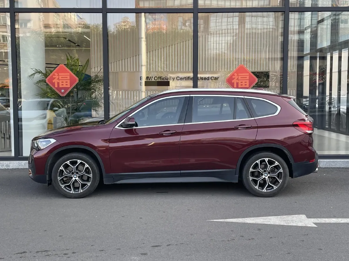 2021 BMW X1 2.0T 192HP L4 7DCT,autocango,china used car exporter,china ev exporter,chinese used car exporter,chinese used ev exporter