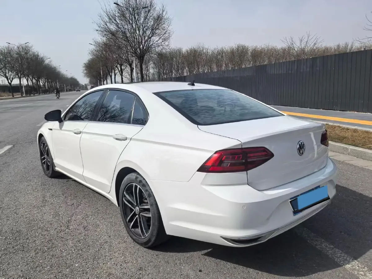 2019 Volkswagen Passat 1.4T 150HP L4 7DCT,autocango,china used car exporter,china ev exporter,chinese used car exporter,chinese used ev exporter