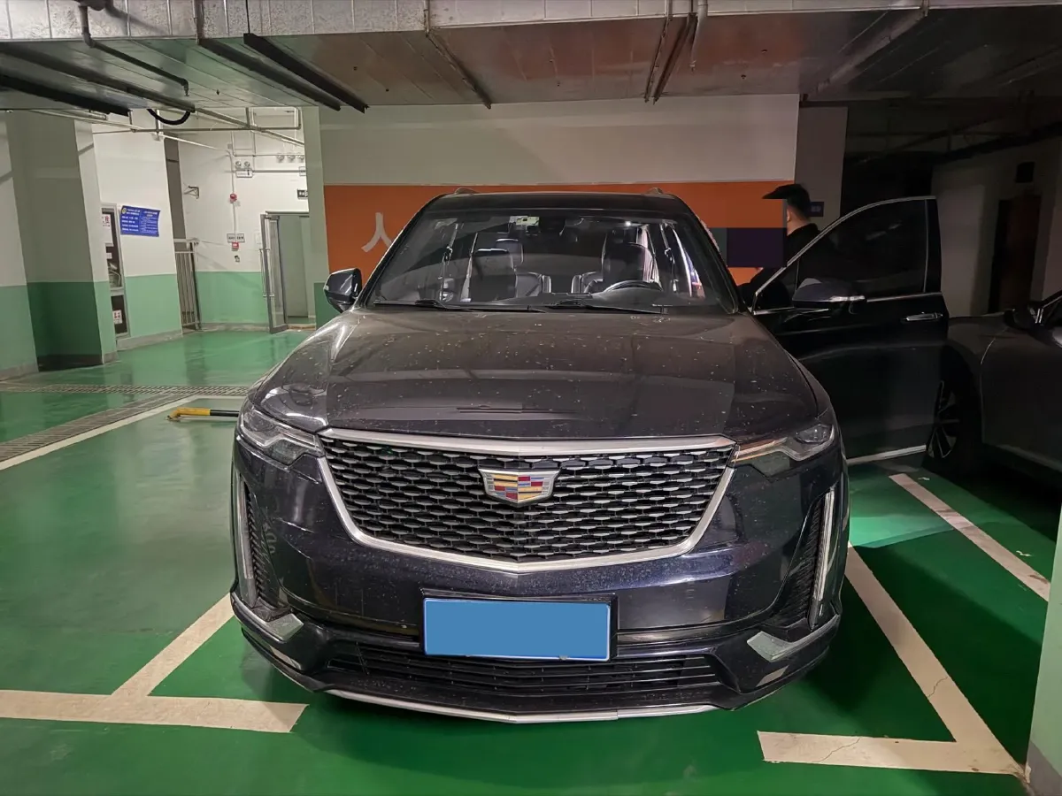 2021 Cadillac XT6 2.0T 237HP L4 9AT,autocango,china used car exporter,china ev exporter,chinese used car exporter,chinese used ev exporter