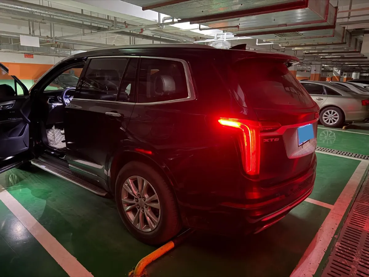 2021 Cadillac XT6 2.0T 237HP L4 9AT,autocango,china used car exporter,china ev exporter,chinese used car exporter,chinese used ev exporter