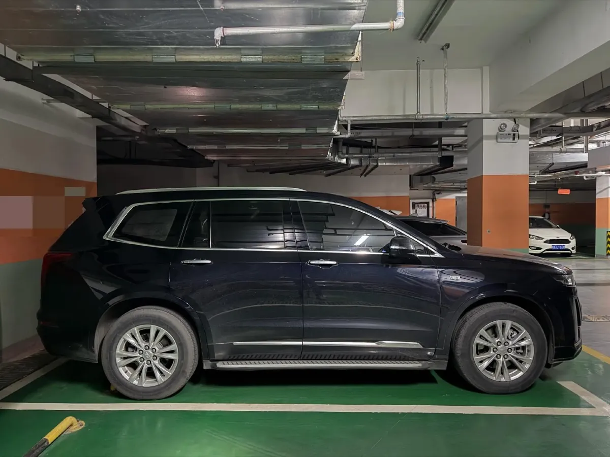 2021 Cadillac XT6 2.0T 237HP L4 9AT,autocango,china used car exporter,china ev exporter,chinese used car exporter,chinese used ev exporter