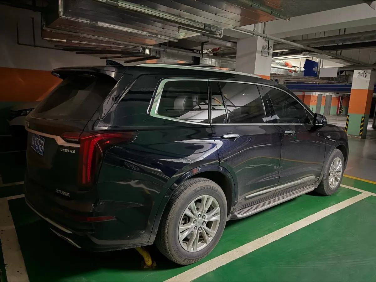 2021 Cadillac XT6 2.0T 237HP L4 9AT,autocango,china used car exporter,china ev exporter,chinese used car exporter,chinese used ev exporter