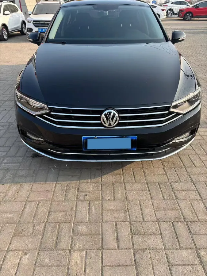 2020 Volkswagen Magotan 2.0T 186HP L4 7DCT,autocango,china used car exporter,china ev exporter,chinese used car exporter,chinese used ev exporter