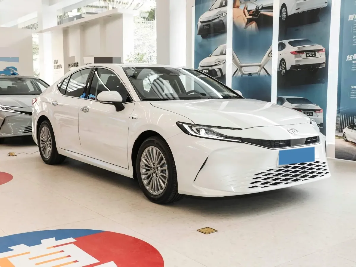 2024 Toyota Camry 2.0L 152HP L4 E-CVT Hybrid,autocango,china used car exporter,china ev exporter,chinese used car exporter,chinese used ev exporter