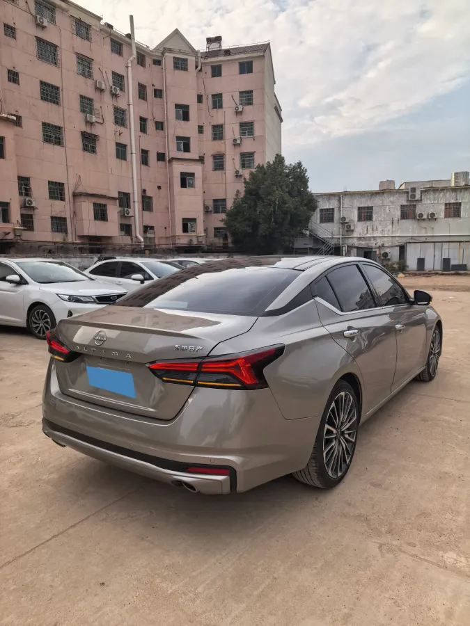 2022 Nissan Teana 2.0T 243HP L4 CVT,autocango,china used car exporter,china ev exporter,chinese used car exporter,chinese used ev exporter