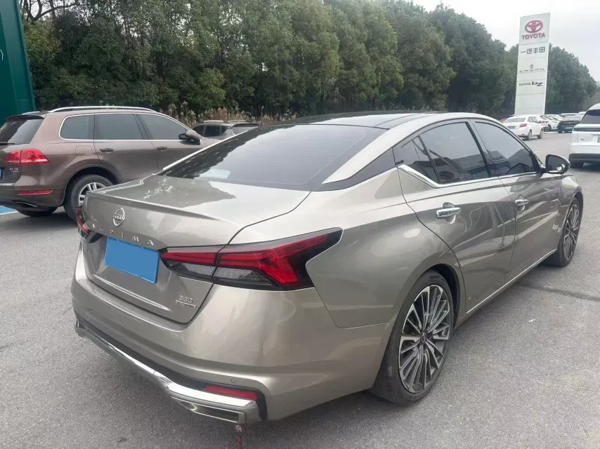 2022 Nissan Teana 2.0T 243HP L4 CVT,autocango,china used car exporter,china ev exporter,chinese used car exporter,chinese used ev exporter