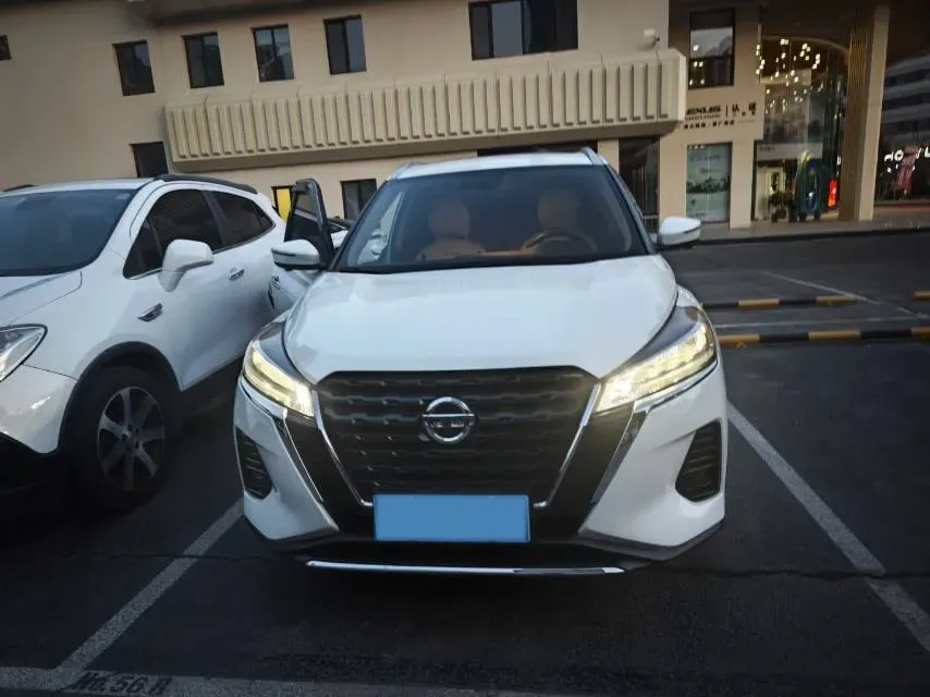 2022 Nissan Kicks 1.5L 122HP L4 CVT,autocango,china used car exporter,china ev exporter,chinese used car exporter,chinese used ev exporter