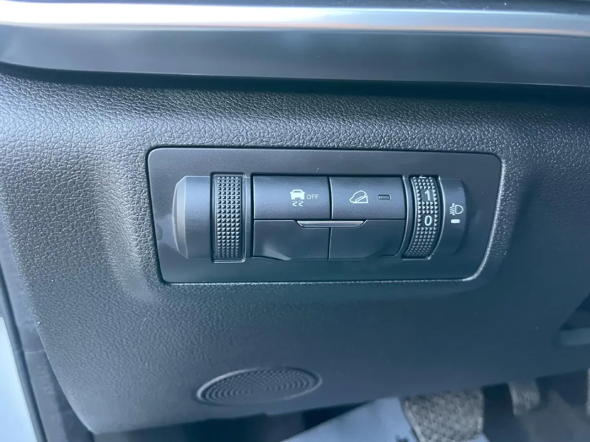 2021 Chery Tiggo 5x 1.5L 116HP L4 CVT,autocango,china used car exporter,china ev exporter,chinese used car exporter,chinese used ev exporter