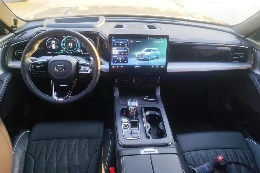 2022 GAC Trumpchi GS8 2.0T 190HP L4 E-CVT Hybrid,autocango,china used car exporter,china ev exporter,chinese used car exporter,chinese used ev exporter