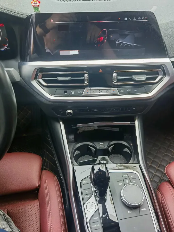 2022 BMW 3 Series 2.0T 156HP L4 8AT,autocango,china used car exporter,china ev exporter,chinese used car exporter,chinese used ev exporter