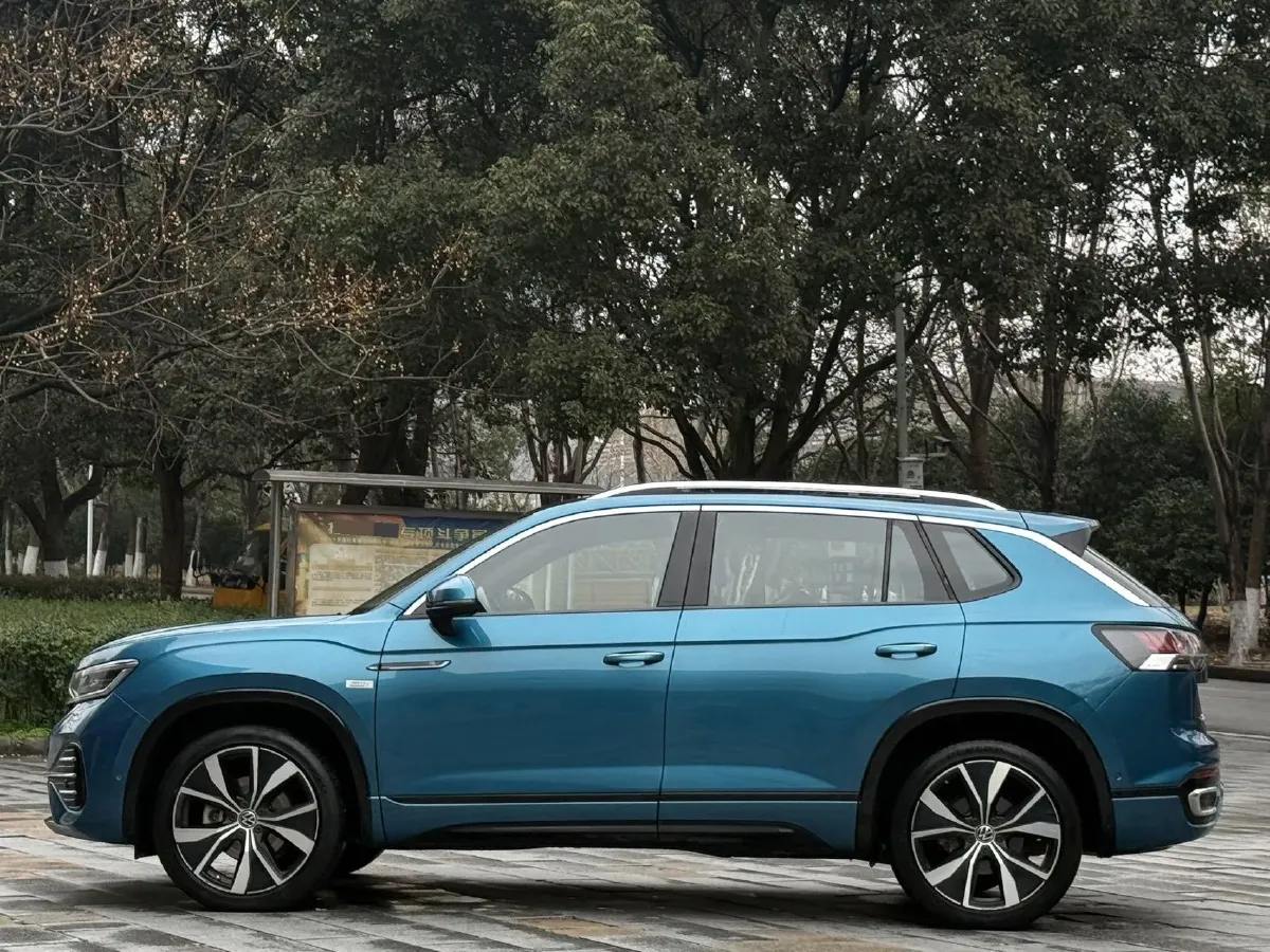 2023 Volkswagen Tayron 2.0T 220HP L4 7DCT,autocango,china used car exporter,china ev exporter,chinese used car exporter,chinese used ev exporter