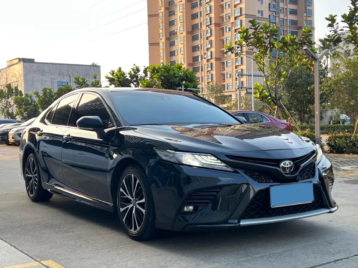 2019 Toyota Camry 2.5L 209HP L4 8AT,autocango,china used car exporter,china ev exporter,chinese used car exporter,chinese used ev exporter