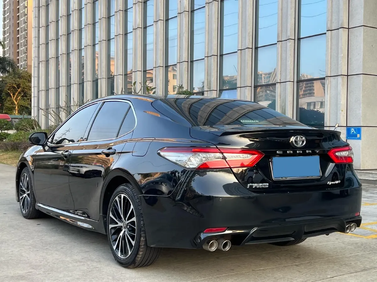 2019 Toyota Camry 2.5L 209HP L4 8AT,autocango,china used car exporter,china ev exporter,chinese used car exporter,chinese used ev exporter