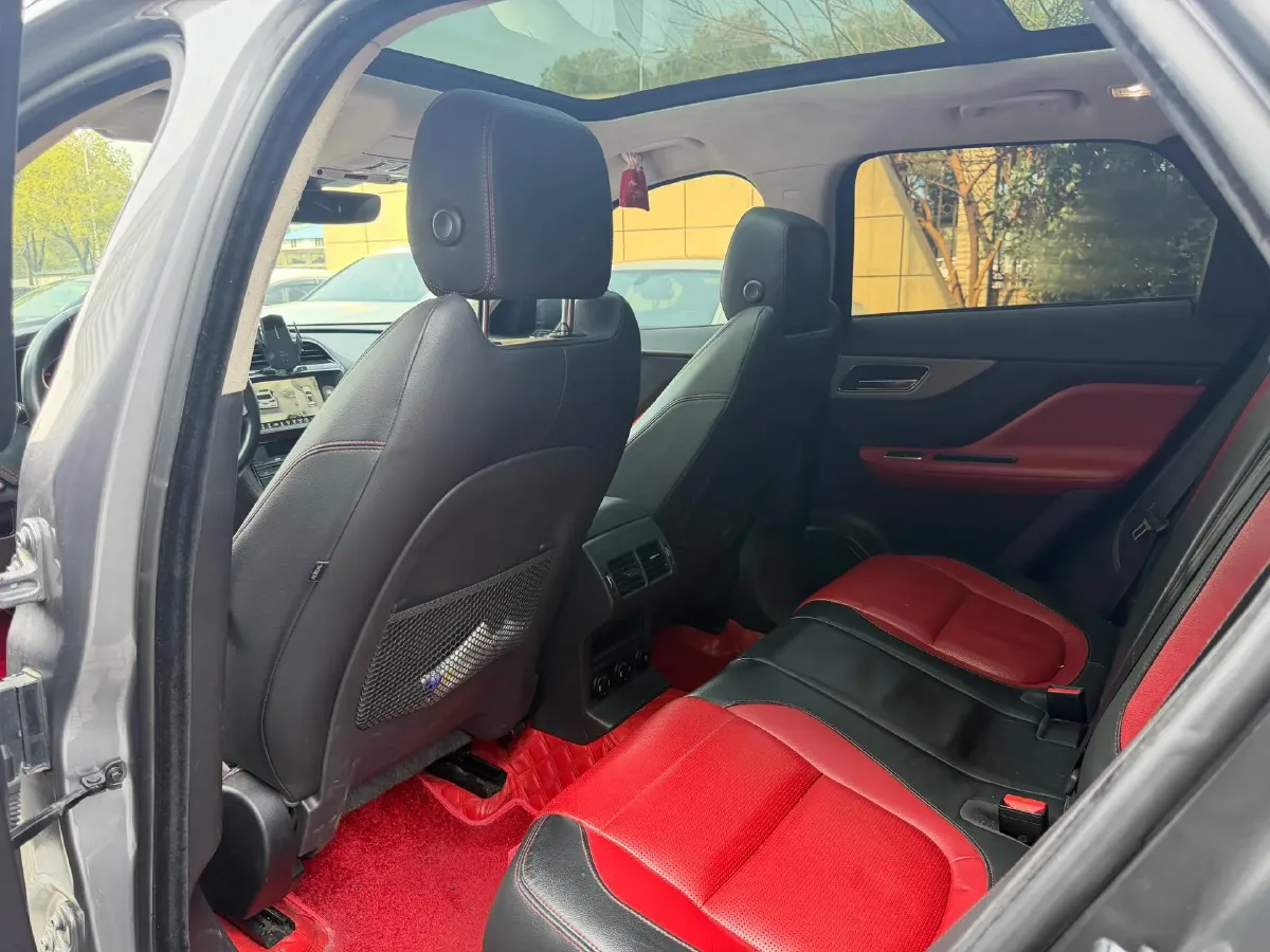 2020 Jaguar F-PACE 2.0T 250HP L4 8AT,autocango,china used car exporter,china ev exporter,chinese used car exporter,chinese used ev exporter