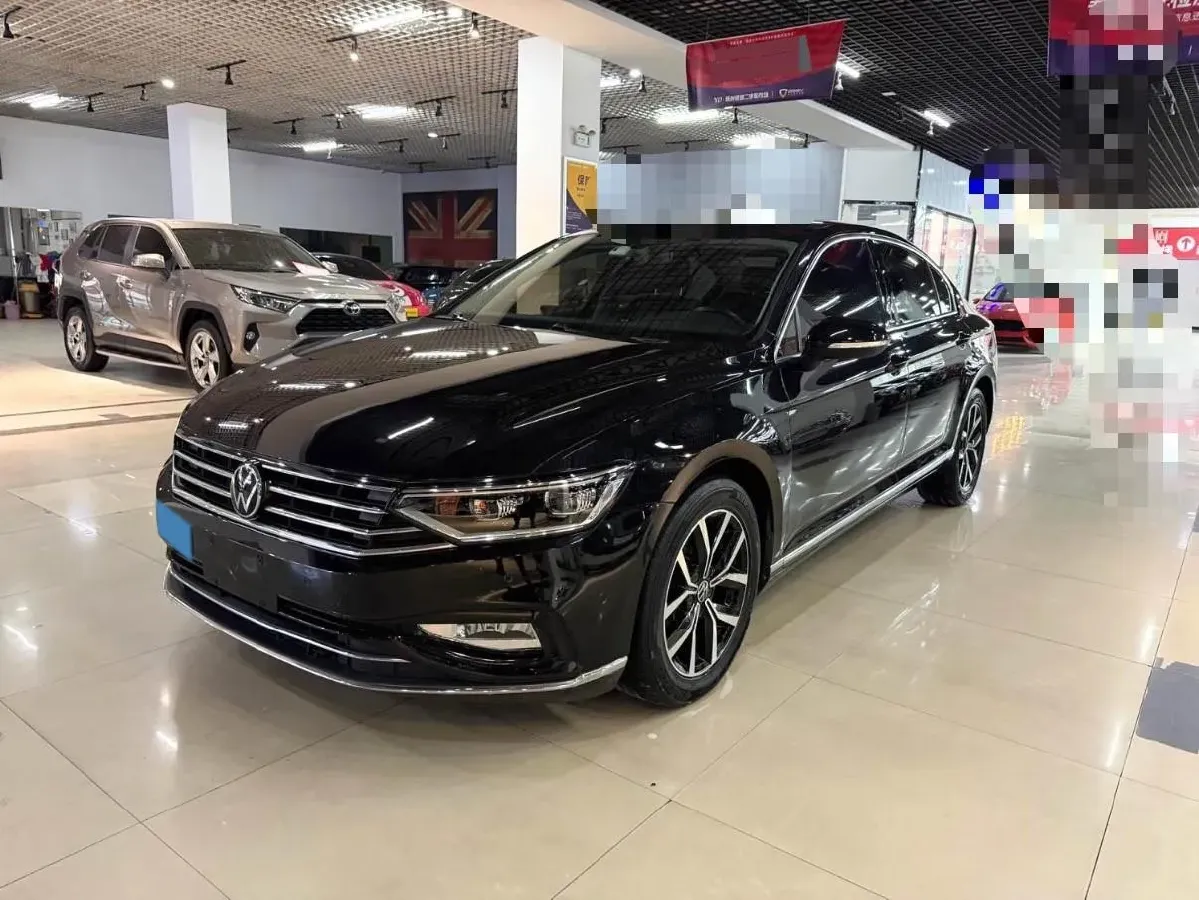 2020 Volkswagen Magotan 2.0T 186HP L4 7DCT,autocango,china used car exporter,china ev exporter,chinese used car exporter,chinese used ev exporter