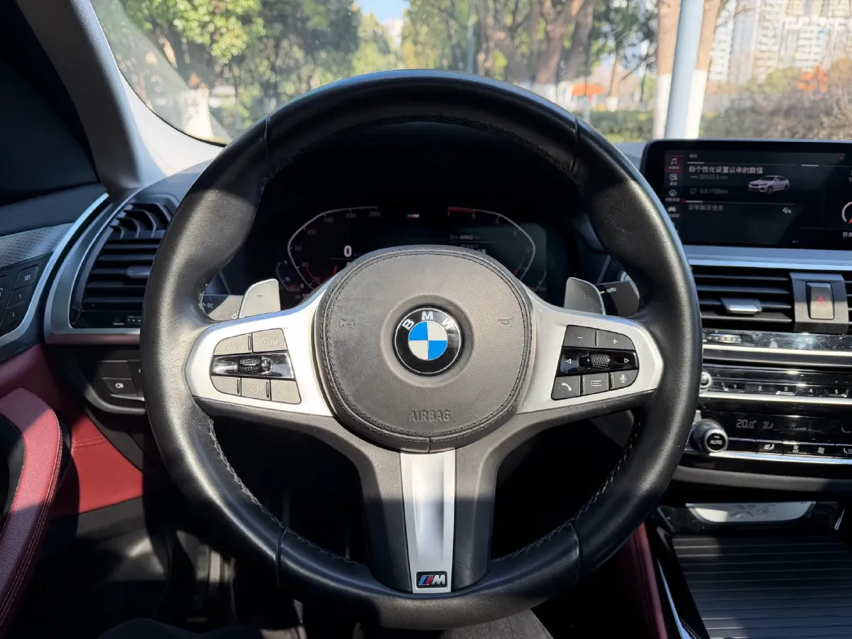 2021 BMW X4 2.0T 184HP L4 8AT,autocango,china used car exporter,china ev exporter,chinese used car exporter,chinese used ev exporter