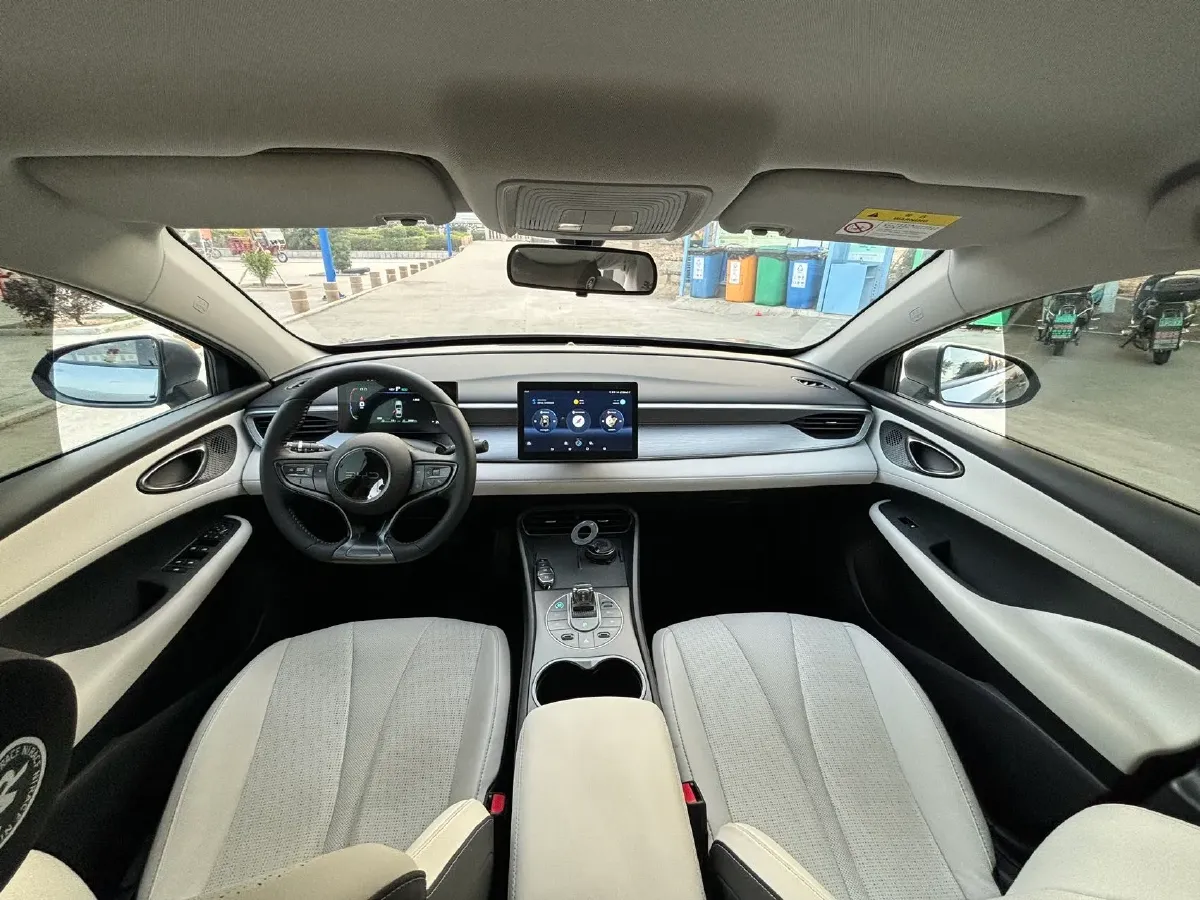 2025 BYD Seal05 DM-i 1.5L 101HP L4 E-CVT PHEV 7.68KWH,autocango,china used car exporter,china ev exporter,chinese used car exporter,chinese used ev exporter