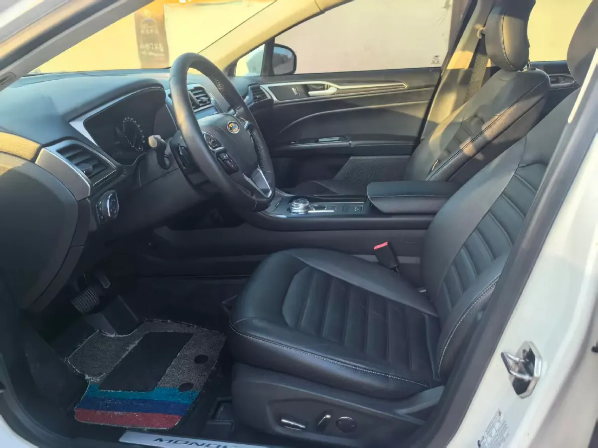 2017 Ford Mondeo 2.0T 204HP L4 6AT,autocango,china used car exporter,china ev exporter,chinese used car exporter,chinese used ev exporter