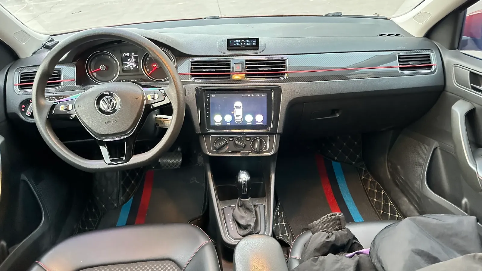 2017 Volkswagen Santana 1.6L 110HP L4 6AT,autocango,china used car exporter,china ev exporter,chinese used car exporter,chinese used ev exporter